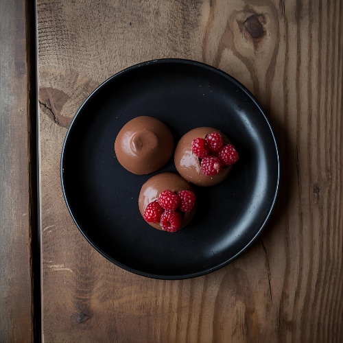 Mini dômes au chocolat et framboise - Vite & Gourmand